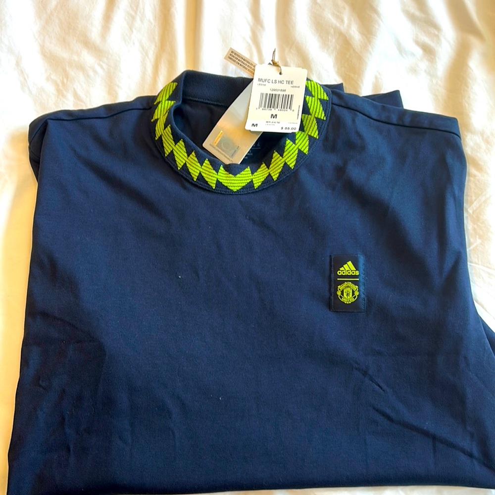 Manchester United tee,brand new